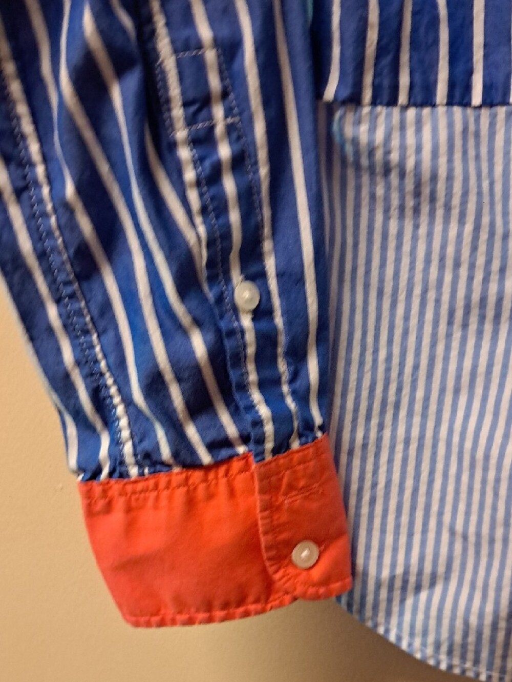 GAP Blue & White Vertical Stripe 100% Cotton Button-Down with Red Cuffs - Size S - Picture 6 of 9